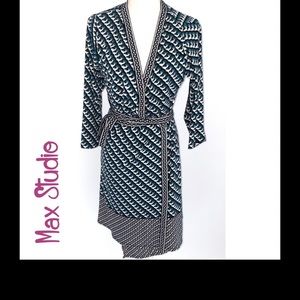 Max studio wrap green wrap Dress Size large